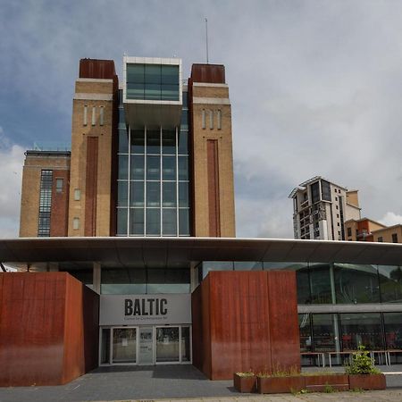 Newcastle City Centre Spacious Town House Free Parking And Wifi Kültér fotó