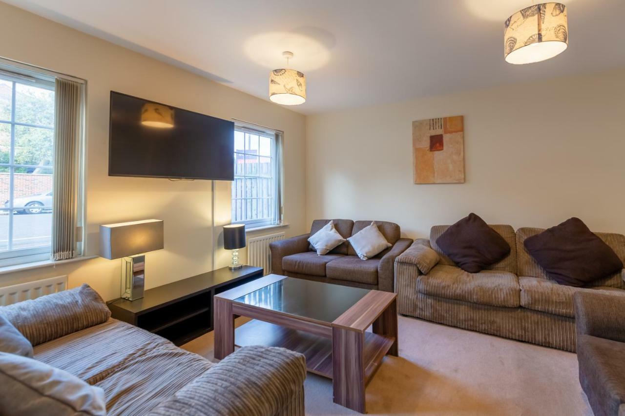 Newcastle City Centre Spacious Town House Free Parking And Wifi Kültér fotó